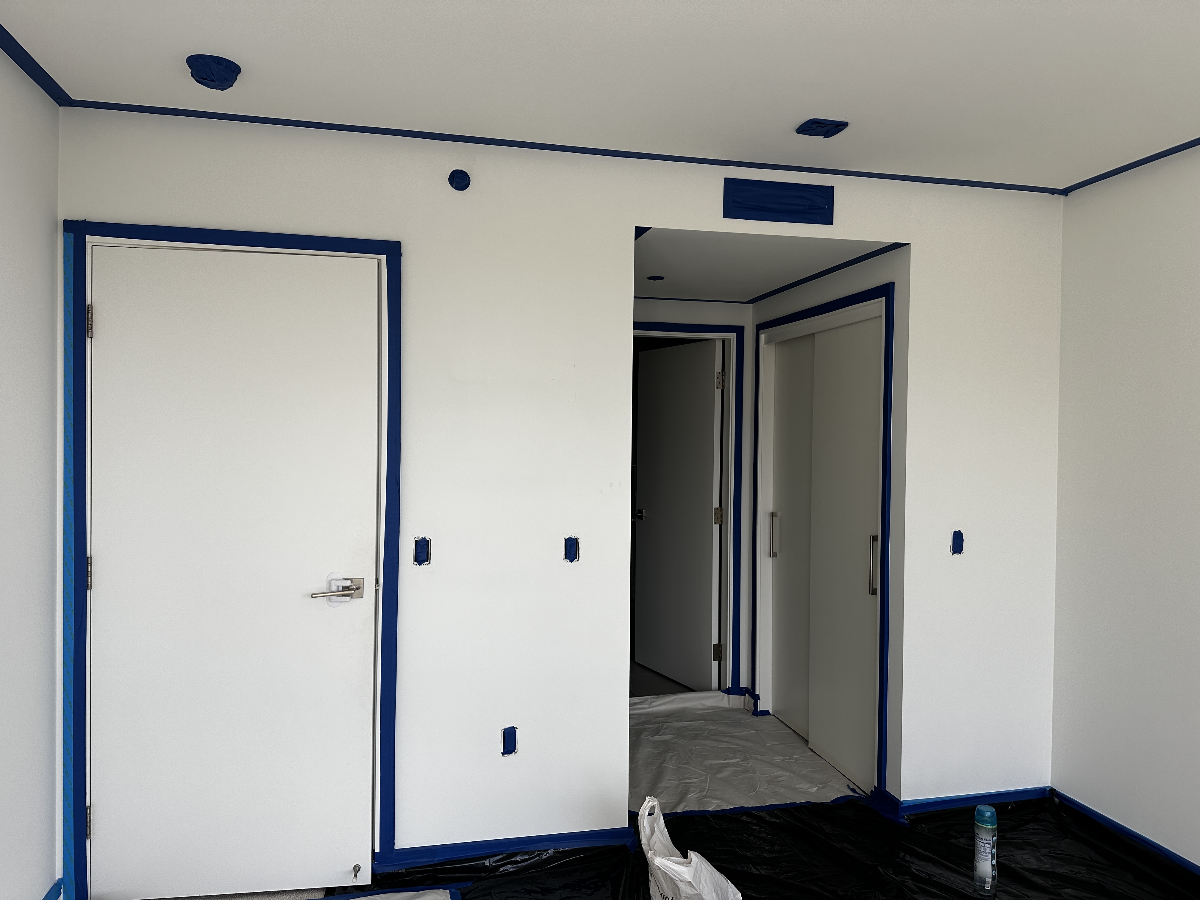 Room with precision blue tape preparation